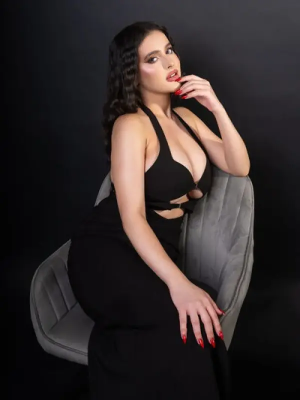 Anita Female companion in Navi Mumbai